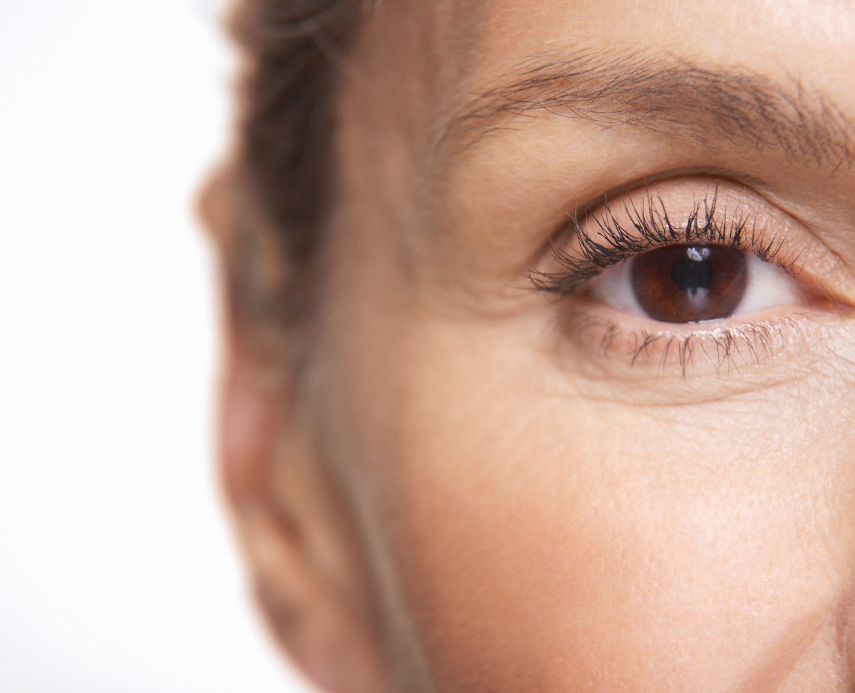 An effective alternative to surgery: Using Plexr to remove eye bags - Dr  Camilla Hill